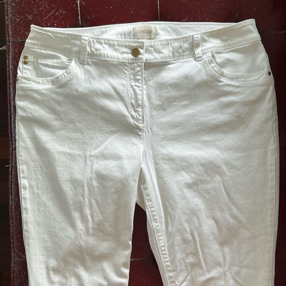 Chicos White Skimmer Pants Size Large-Chicos Sz 2